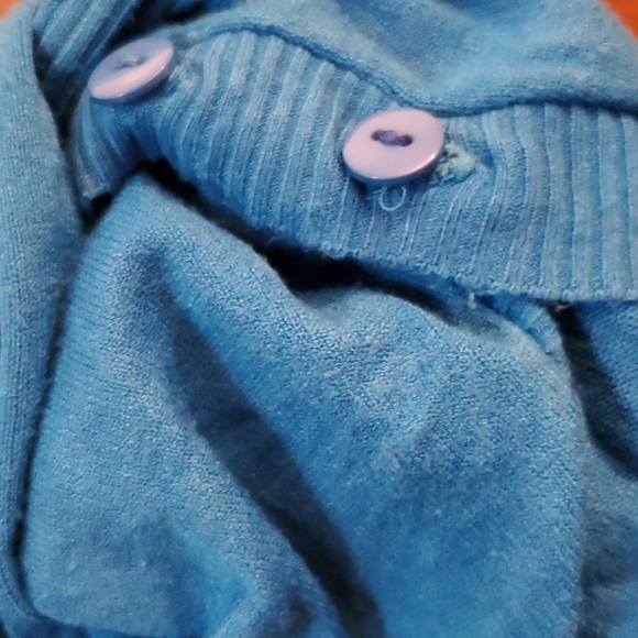 American Rag 💙Cerulean 3/4 Sleeves Button-Up Crop - Picture 3 of 5